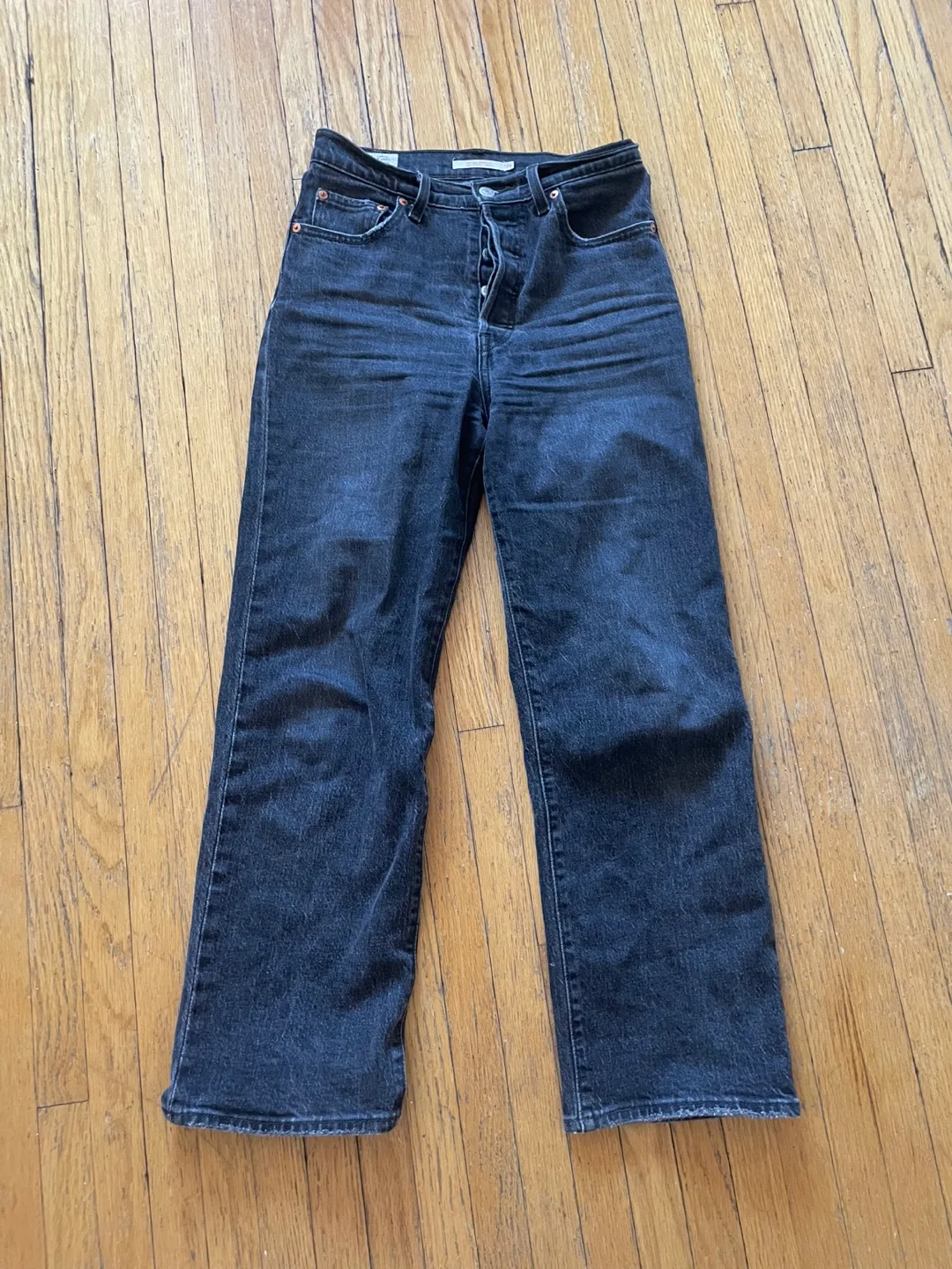 Levi's Ribcage Straight Jeans - Size 26 thumbnail