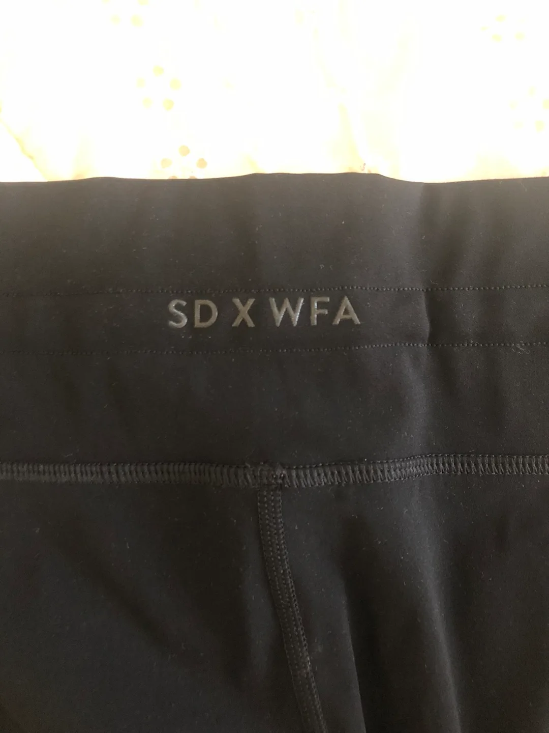 SDX WFA Black & White Leggings and Sweatshirt image indicator(6)