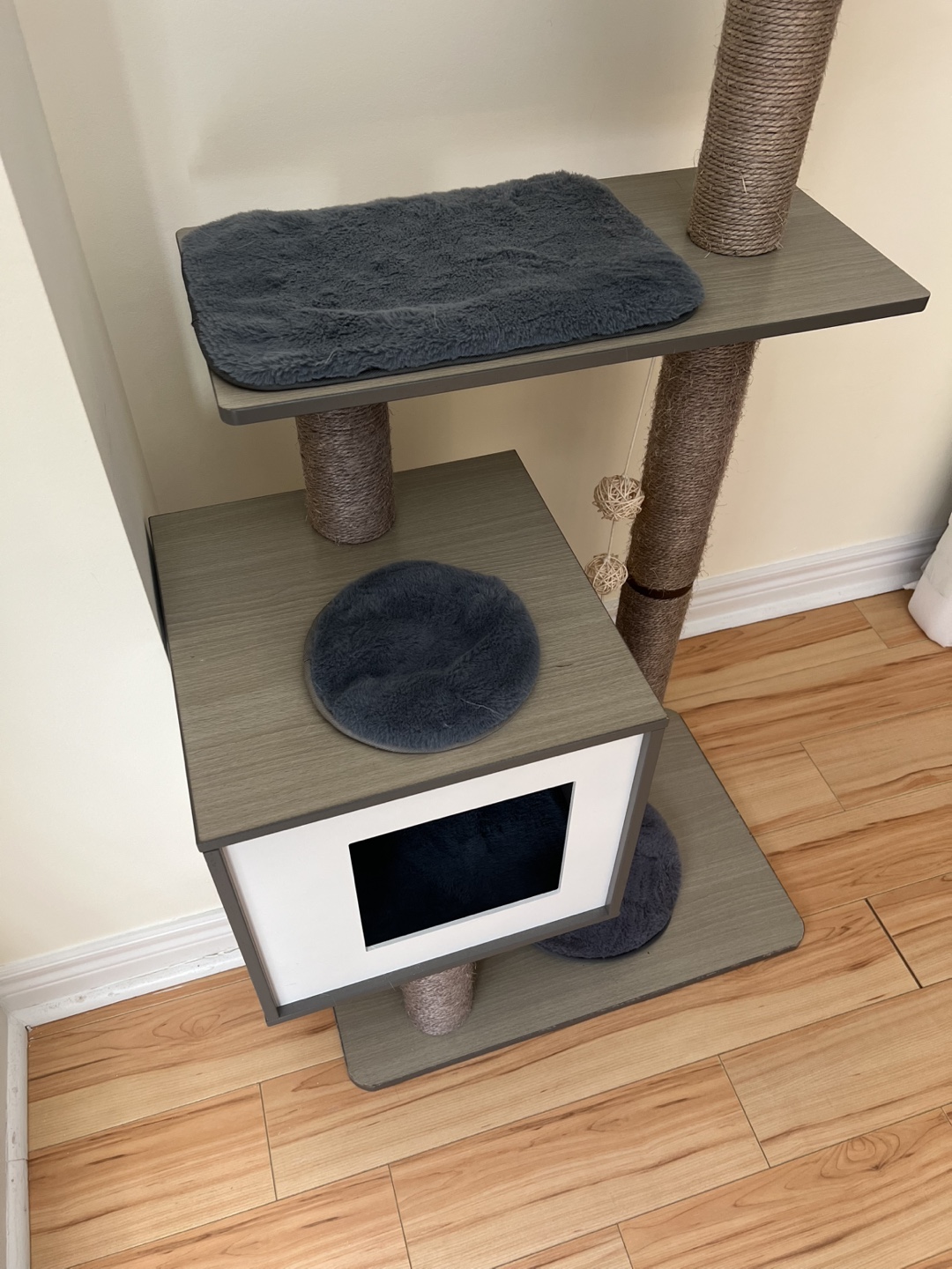Modern Cat Tree Condo - photo 2