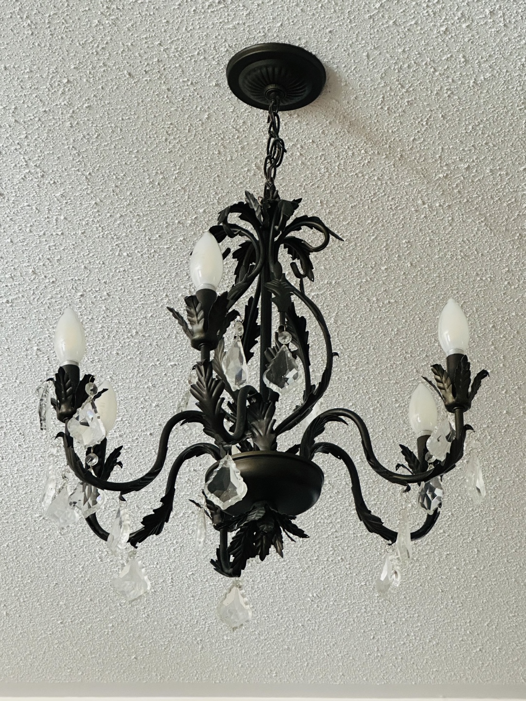 Elegant 6-Light Chandelier with Crystal Accents