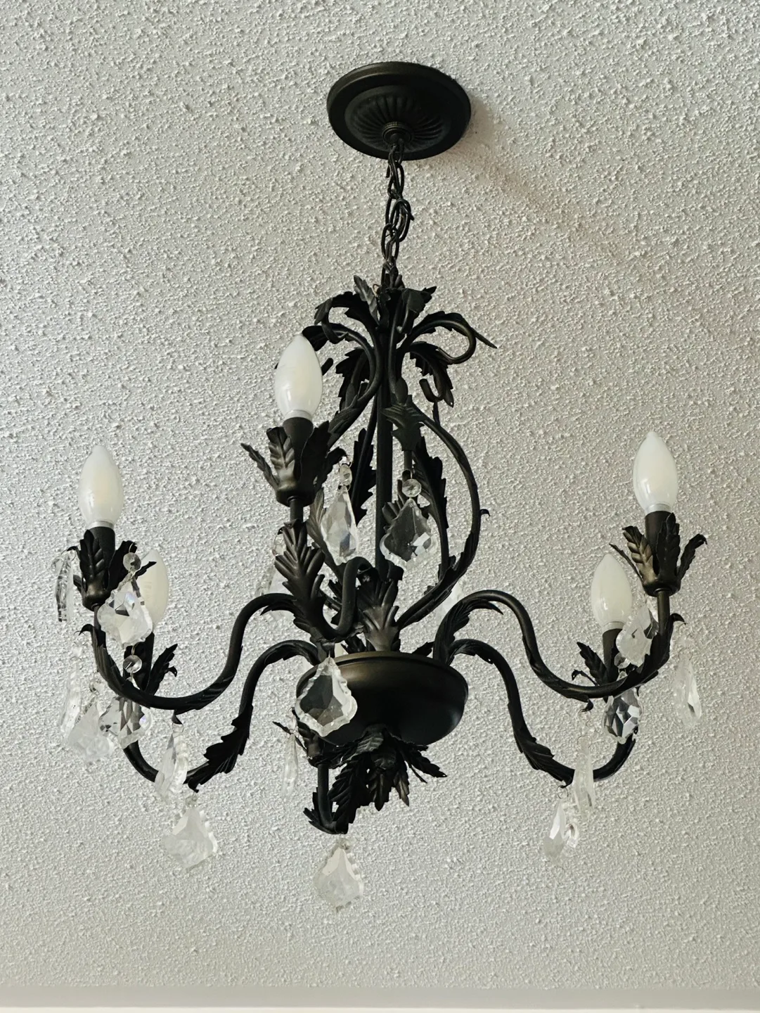 Elegant 6-Light Chandelier with Crystal Accents