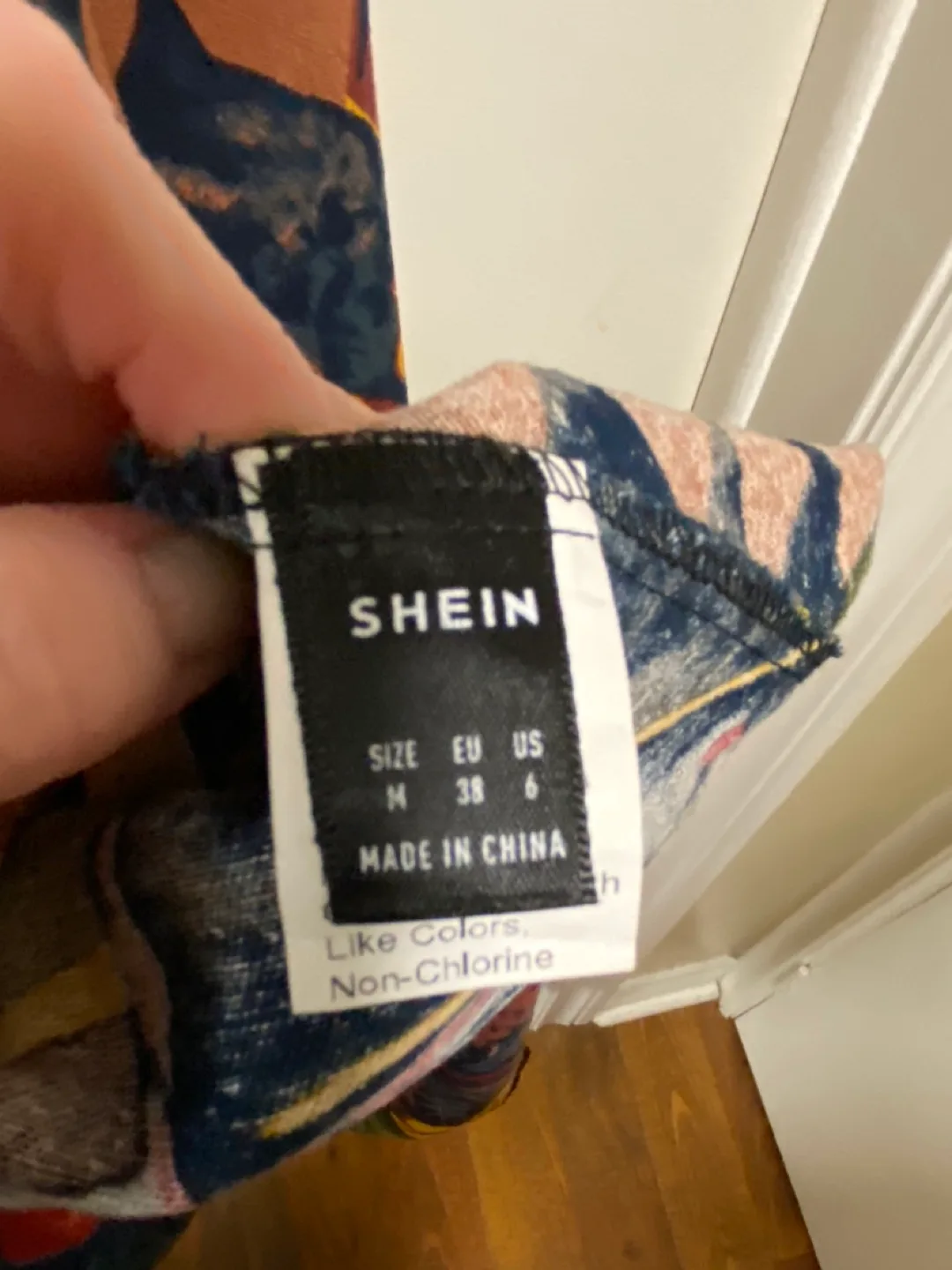 SHEIN FLORAL DRESS image indicator(3)