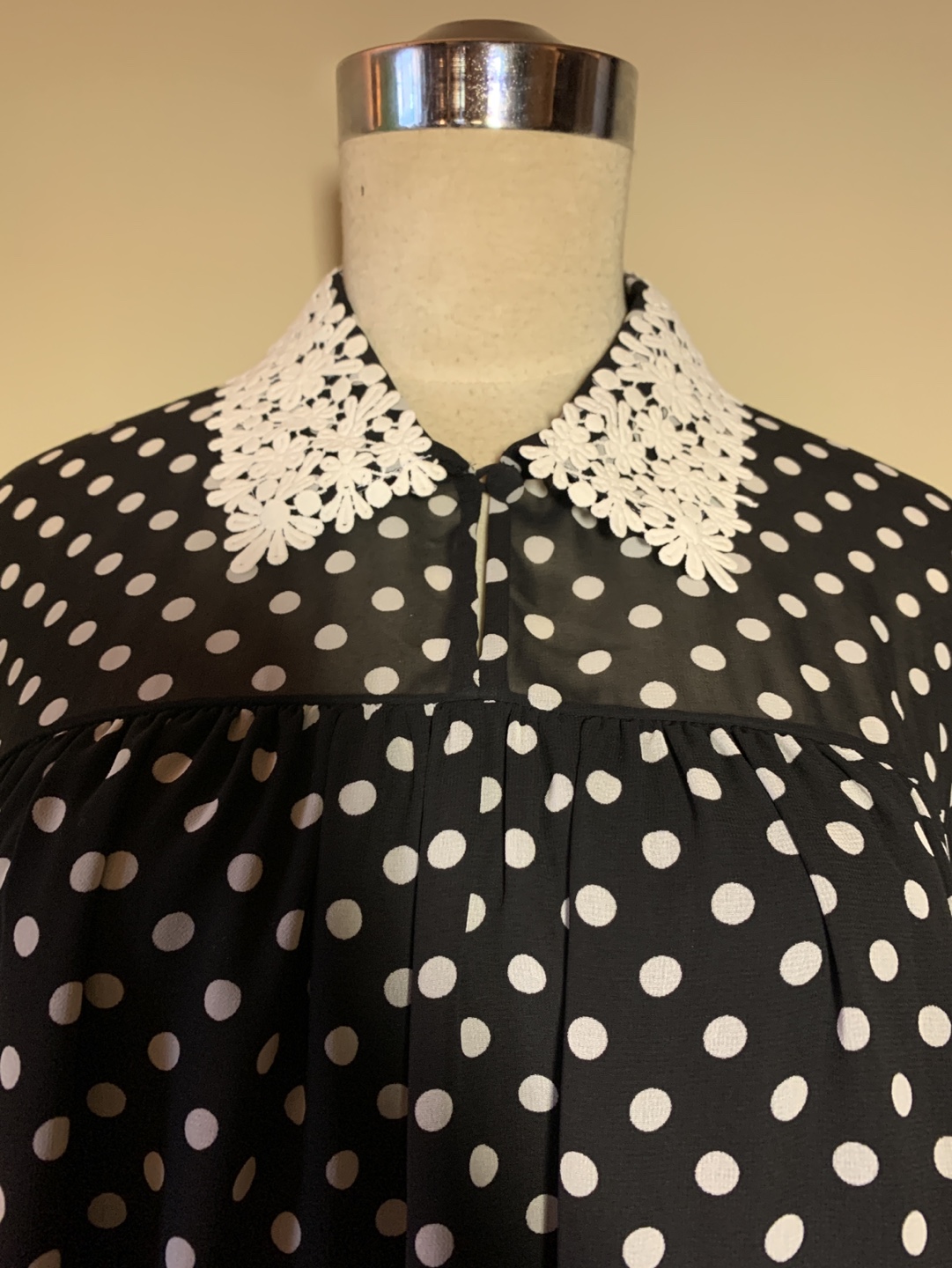 Kate Spade Black and White Polka Dot Dress with Lace Collar - photo 4