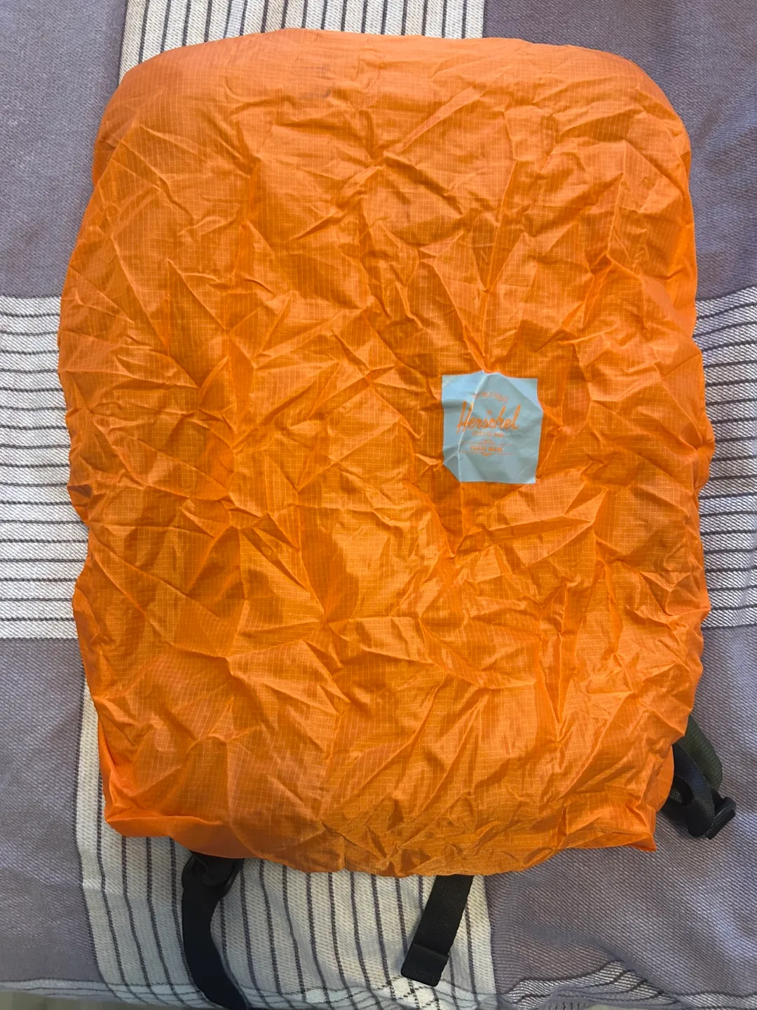 Herschel Supply Co. Backpack / Daypack + rain cover image indicator(4)