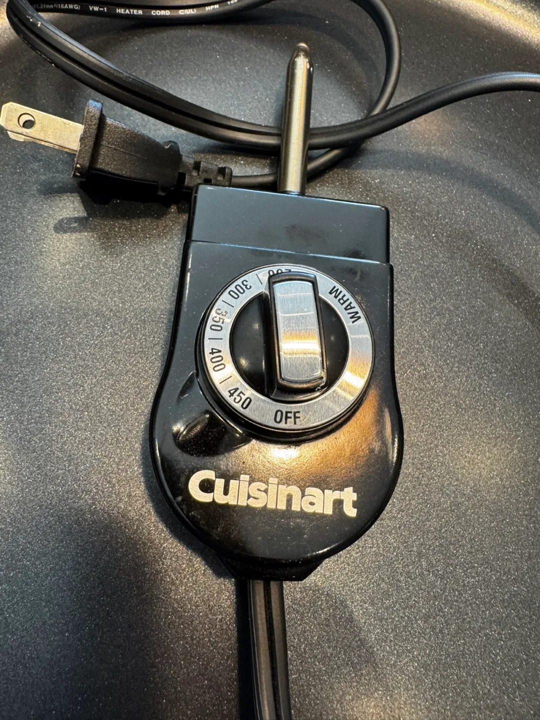Cuisinart Electric Skillet with Lid image indicator(2)