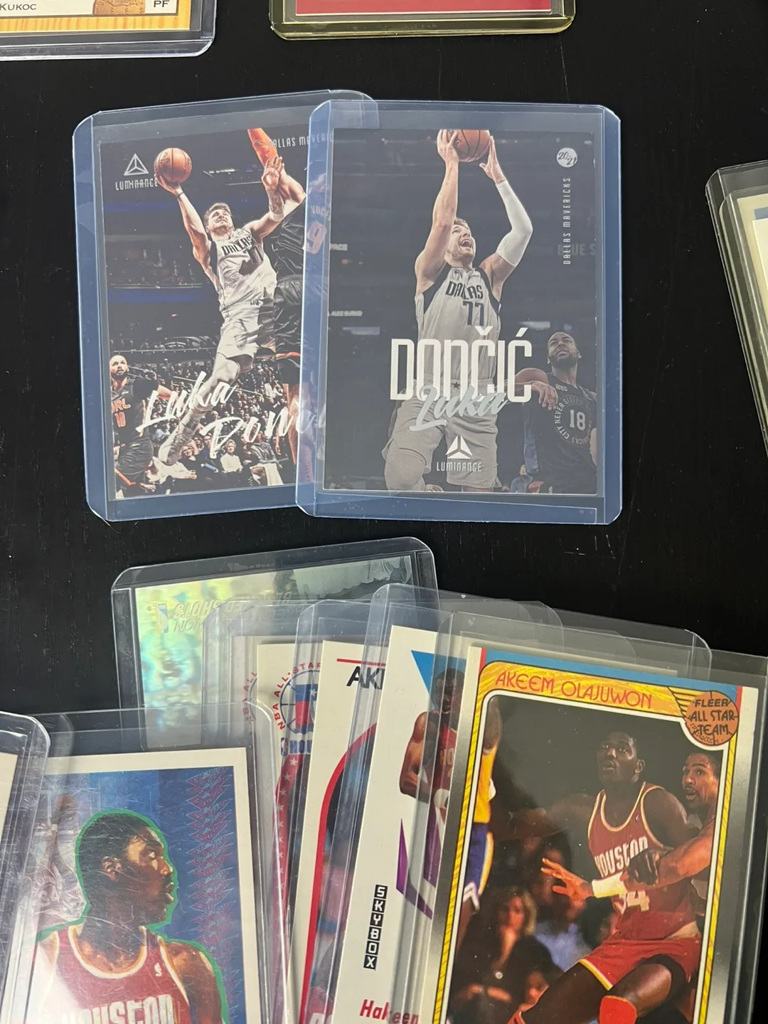 🔥 Huge Basketball Card Sale! 🔥 image indicator(6)