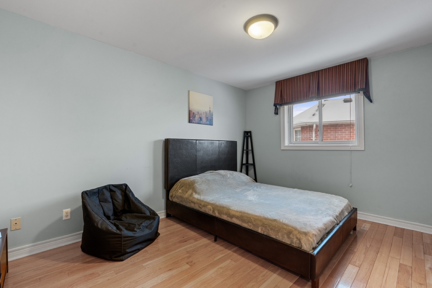 Queen Bed Frame with Headboard