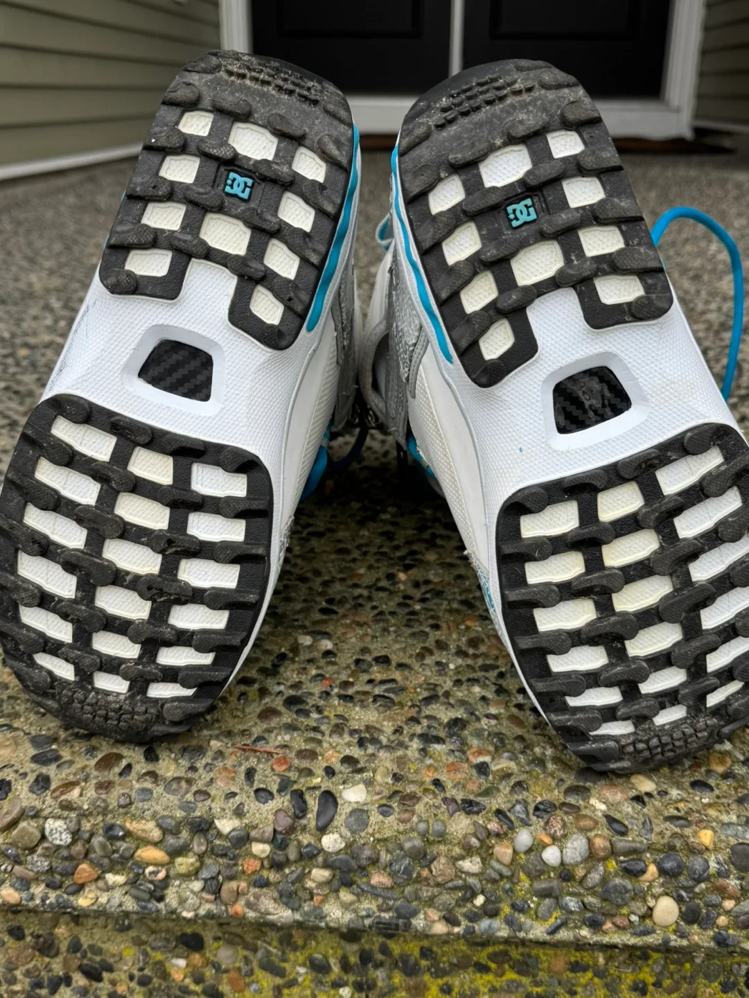 DC Shoes Girl's Snowboard Boots - Size 9 US image indicator(3)