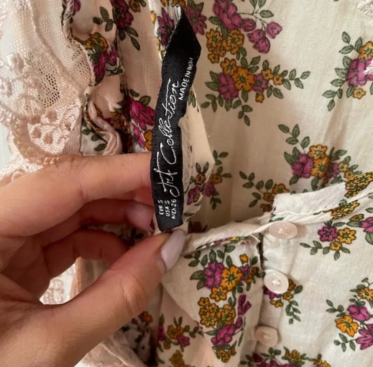 Zara floral mini dress image indicator(2)