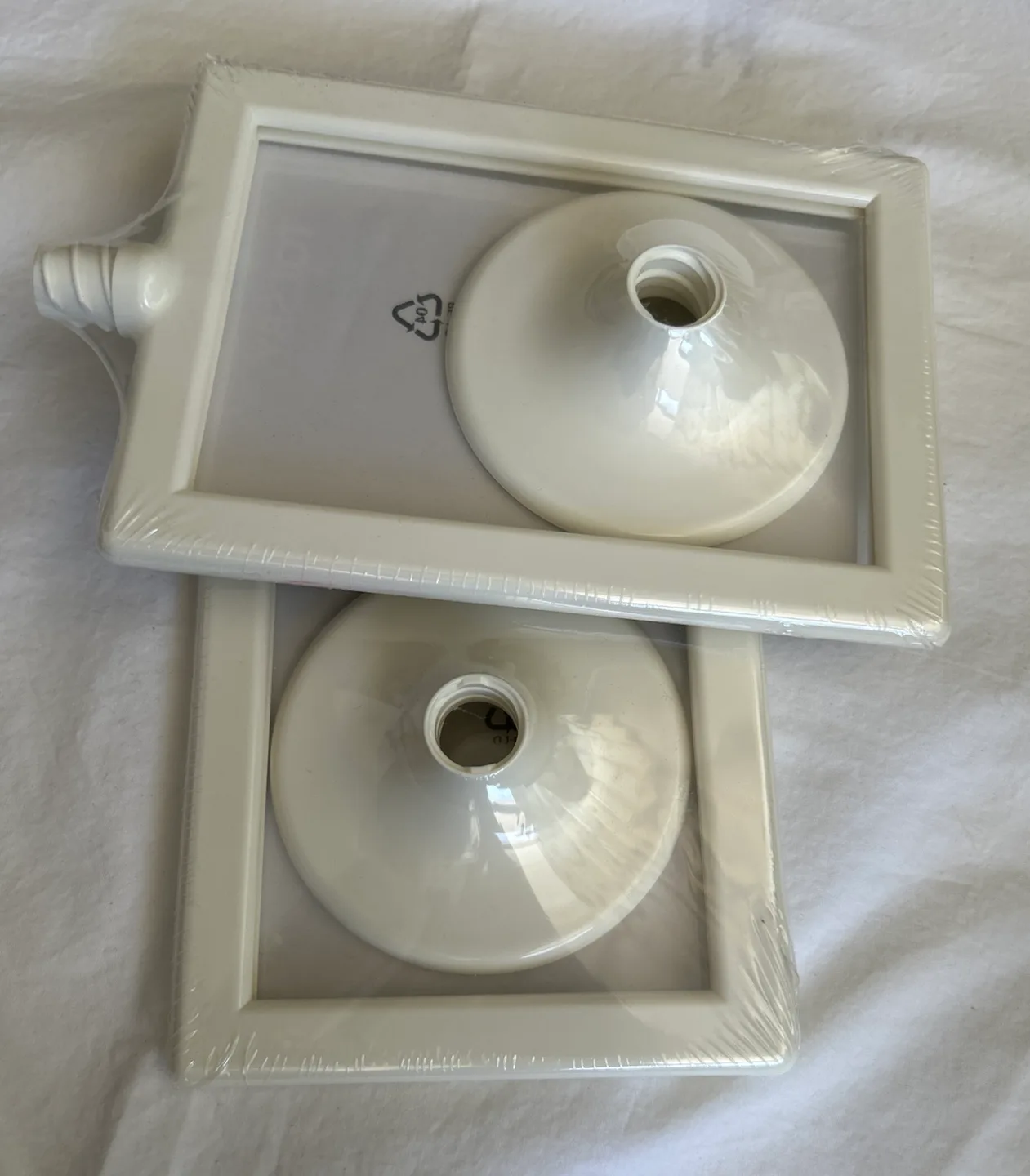 IKEA TOLSBBY White Picture Frames In Stands image indicator(2)