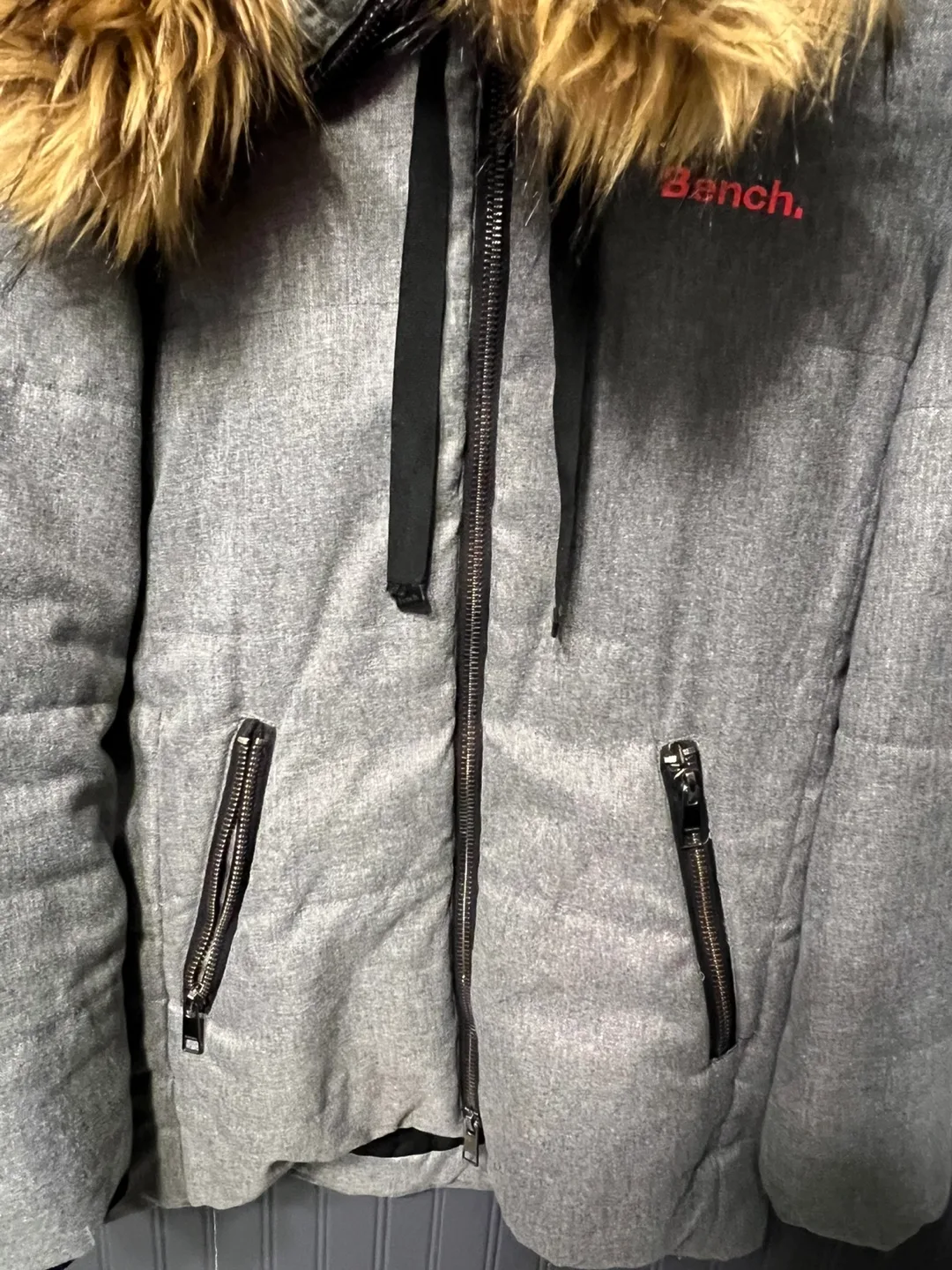 EUC Ladies BENCH Grey Hooded Puffer Jacket Size S image indicator(2)