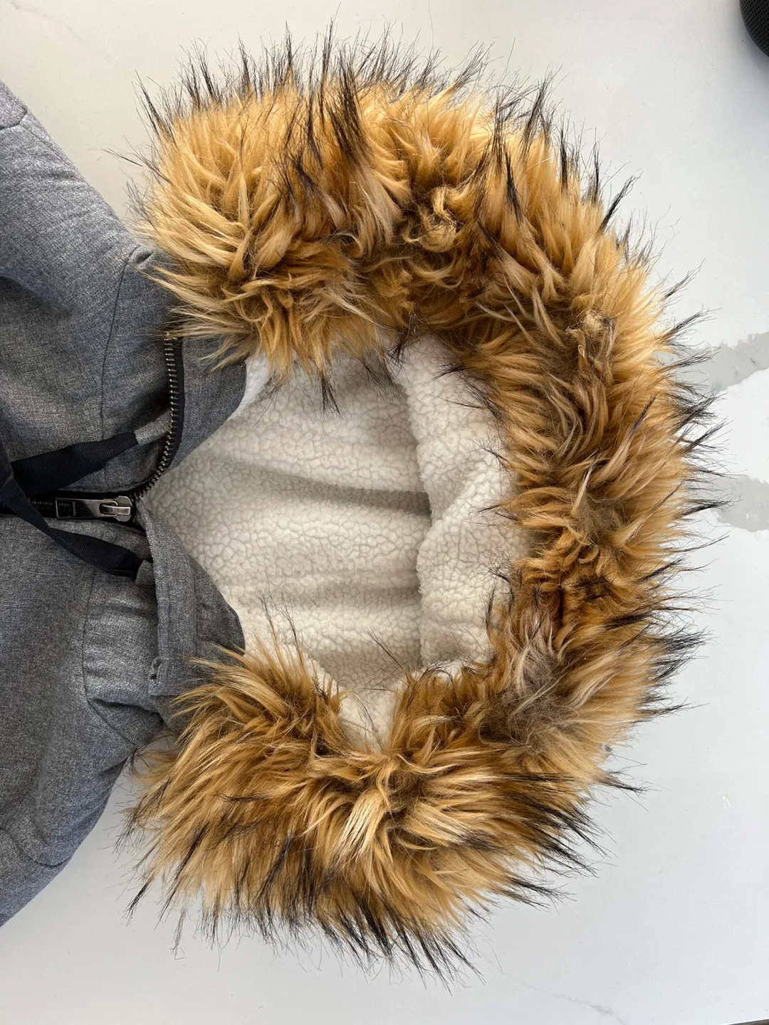 EUC Ladies BENCH Grey Hooded Puffer Jacket Size S image indicator(9)