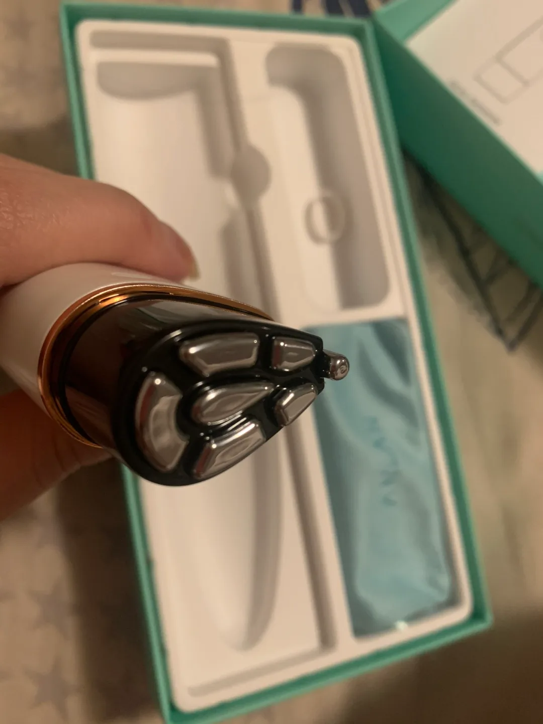 Facial Massager and RF- Brand New in Box image indicator(2)