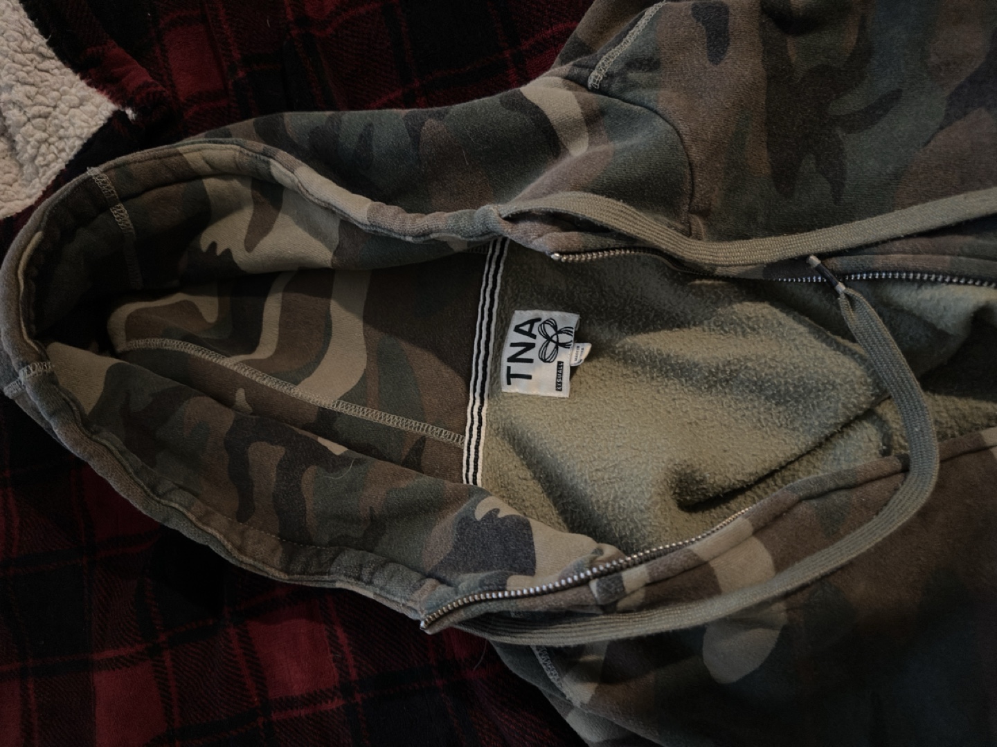 TNA Camo Zip-Up Hoodie - photo 2