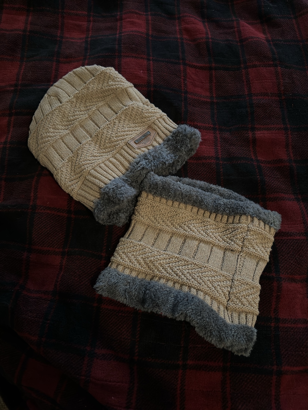 Warm Knit Hat and Neck Warmer Set - photo 2