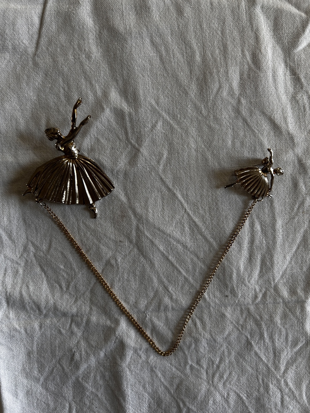 Vintage Ballerina Brooch Set - photo 4