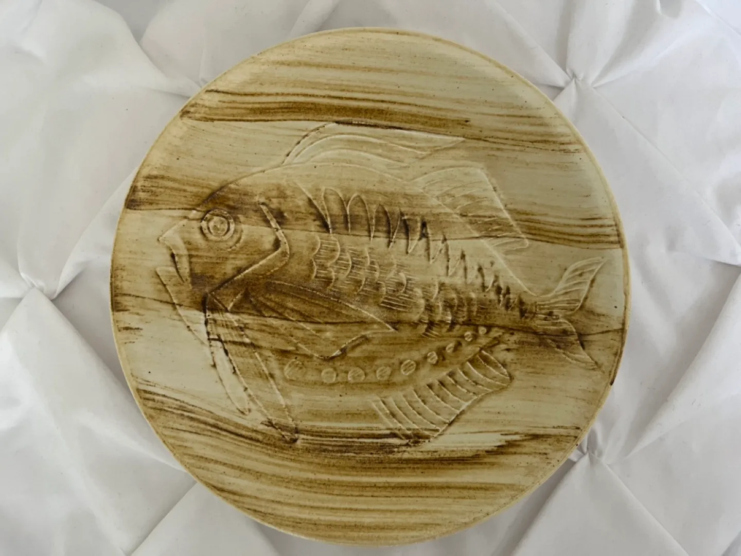 Vintage Modern Fish-Shaped Serving Platter and Plates image indicator(4)