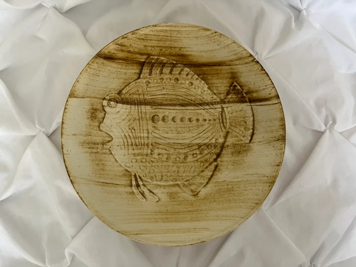 Vintage Modern Fish-Shaped Serving Platter and Plates image indicator(5)