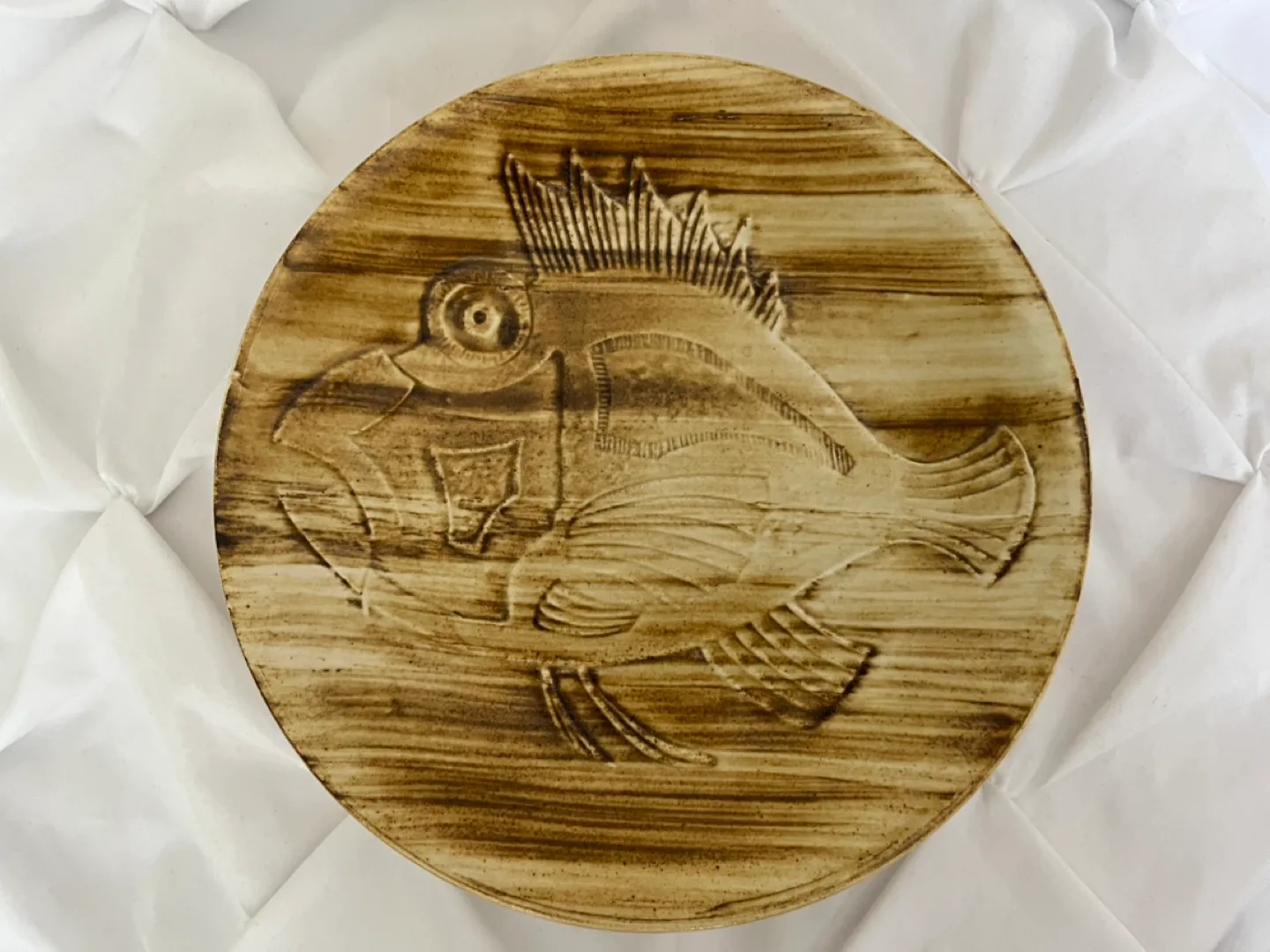 Vintage Modern Fish-Shaped Serving Platter and Plates image indicator(6)