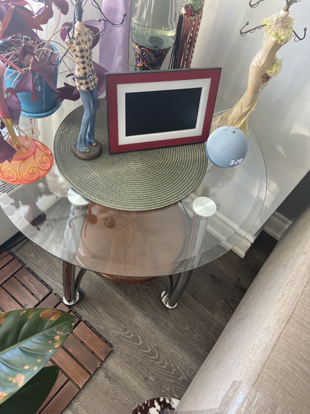 Glass-top Round End Table - photo 2