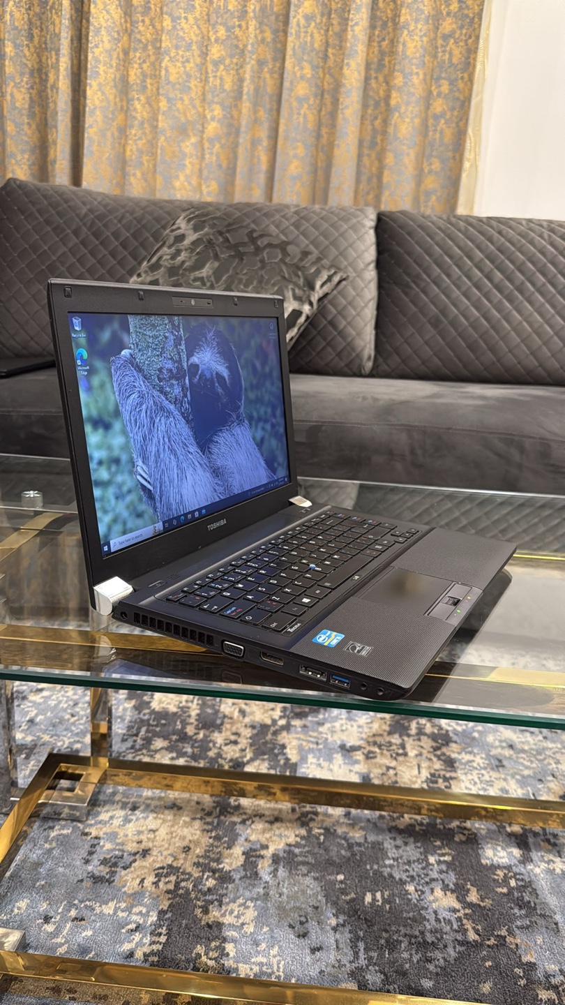 Toshiba Laptop i5- Windows 10 Pro/8GB RAM/500GB HDD - photo 2