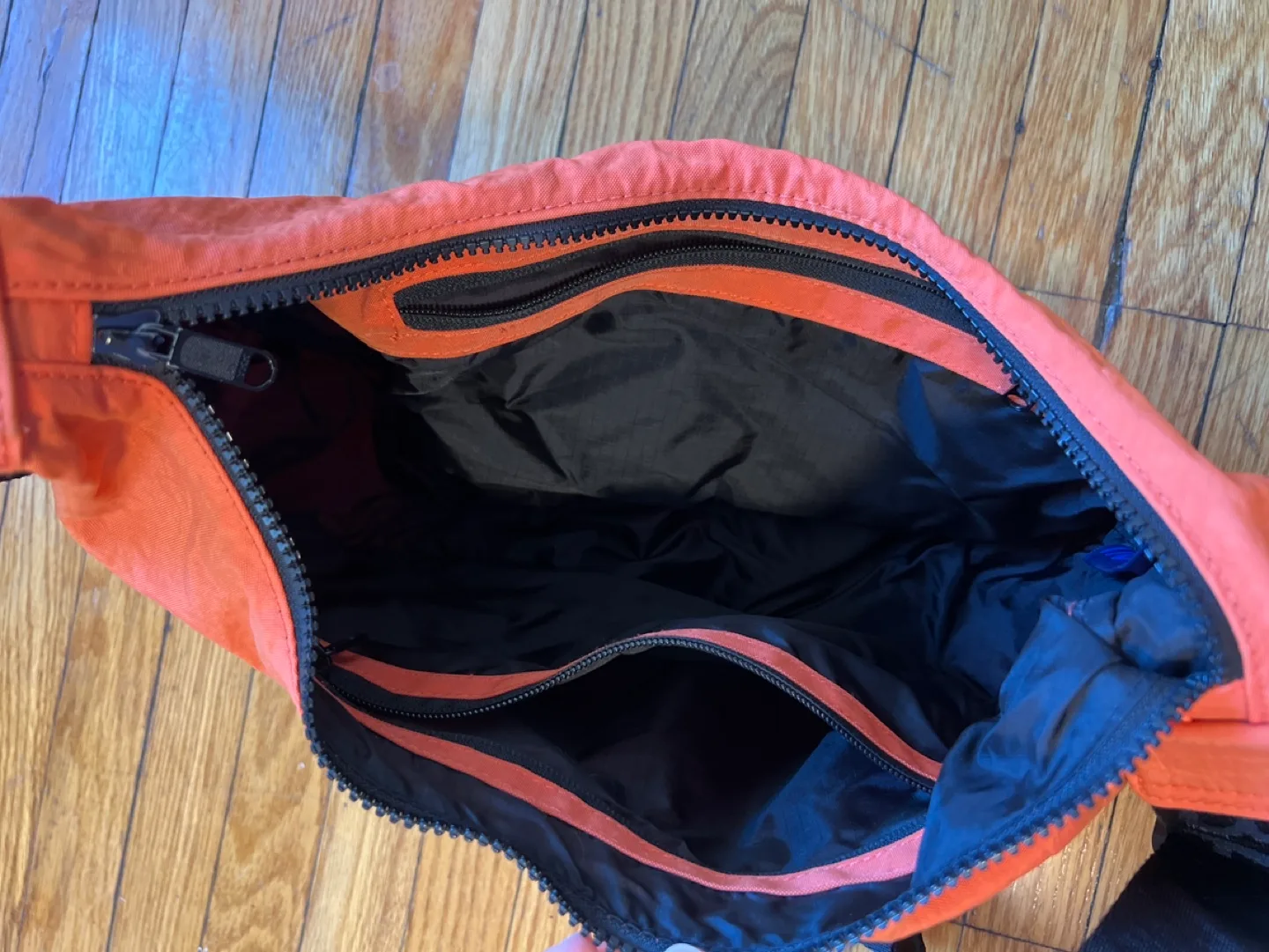 Baggu Medium Crescent Bag • Mint Condition image indicator(4)