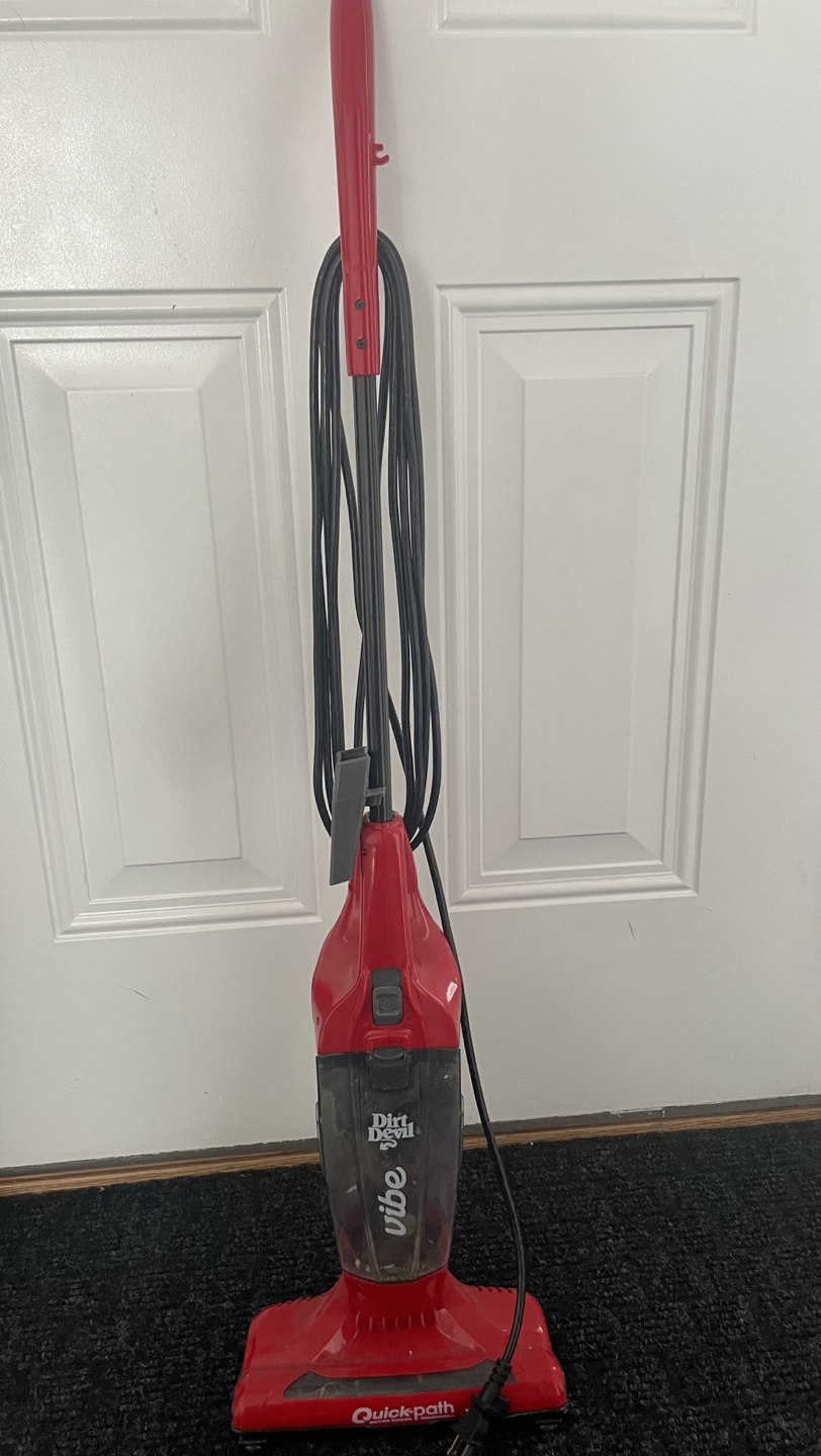 Dirt devil vaccum - photo 2