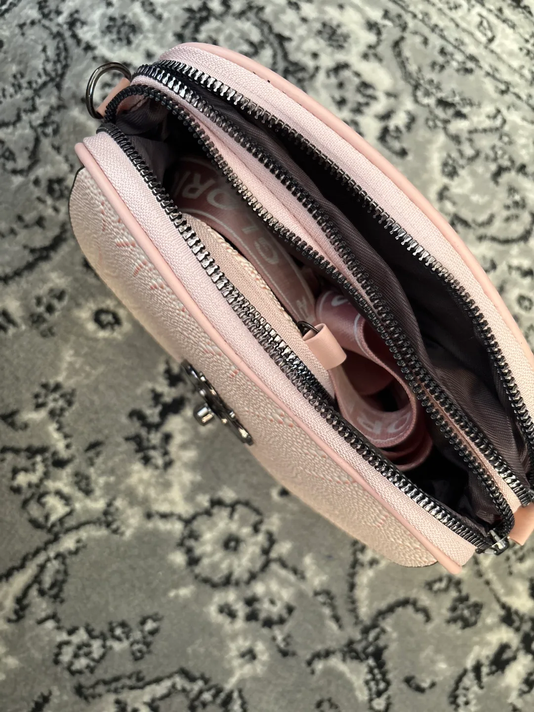 Pink Faux Leather Crossbody Bag with Apple Charm image indicator(4)