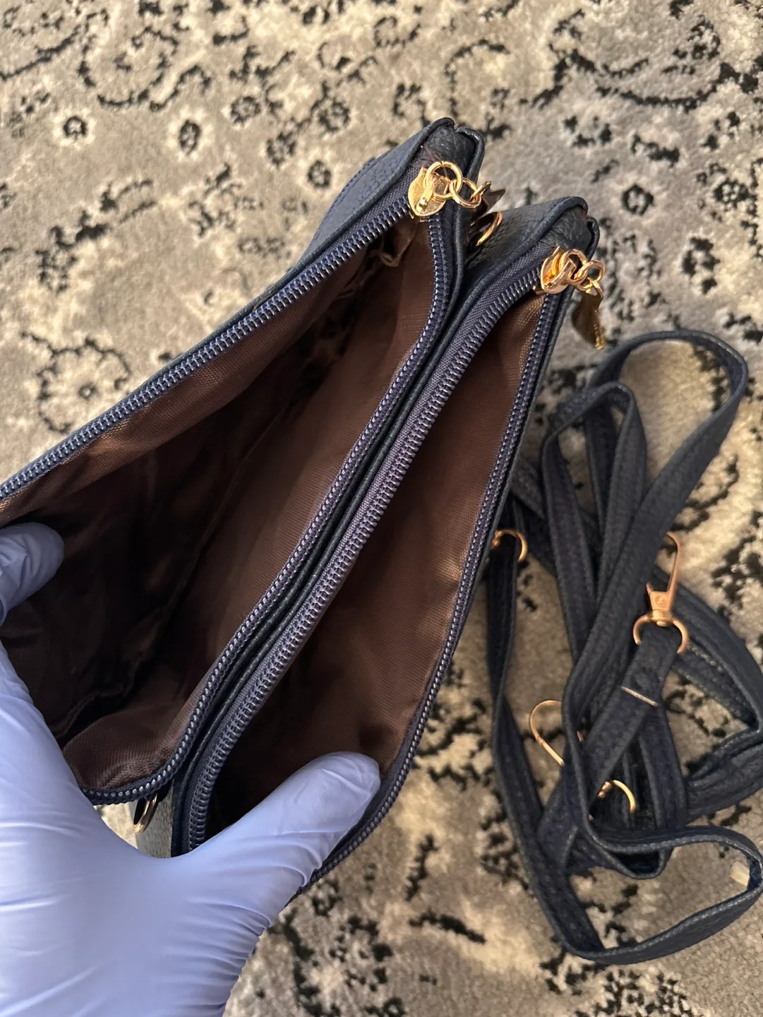 Unisex Double Zippered Crossbody Handbag image indicator(4)