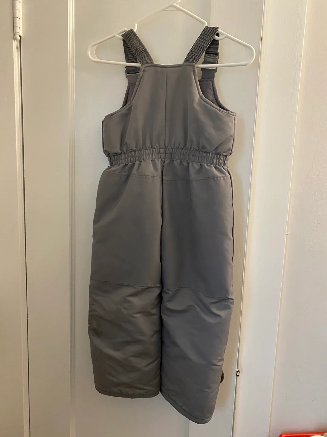 Kids Snow Pants - Size 5 image indicator(2)