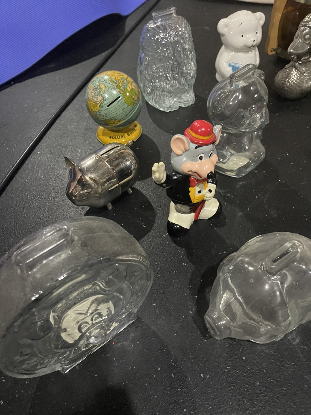 Collection of over (20) Vintage Piggy Banks - photo 3