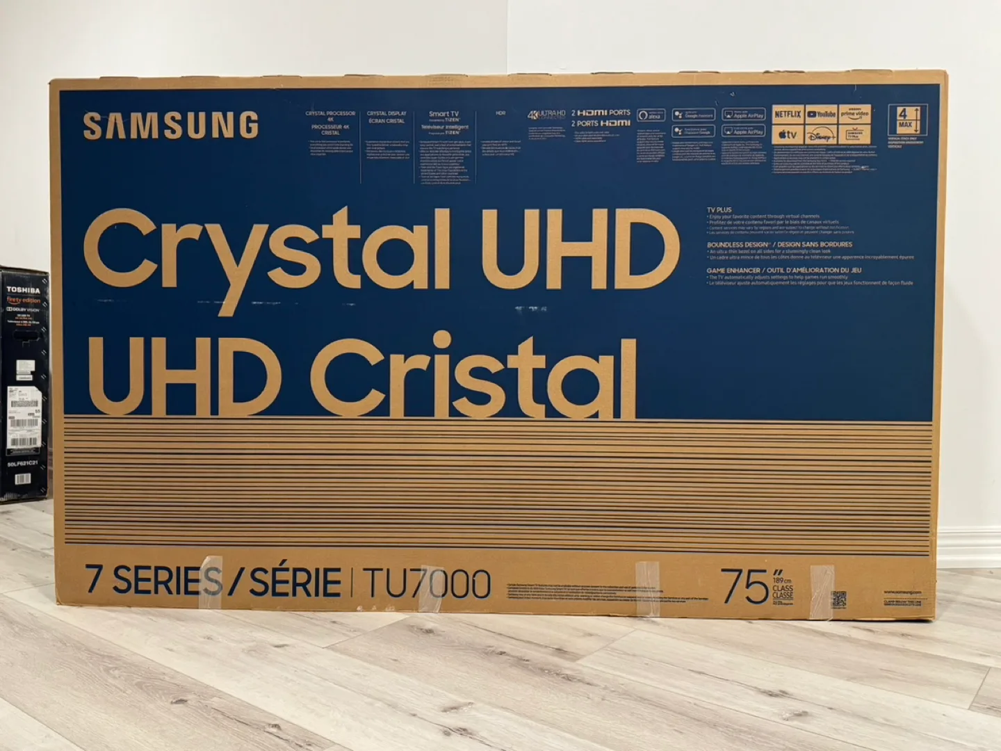 75" Samsung 7 Series Crystal UHD Smart TV image indicator(5)