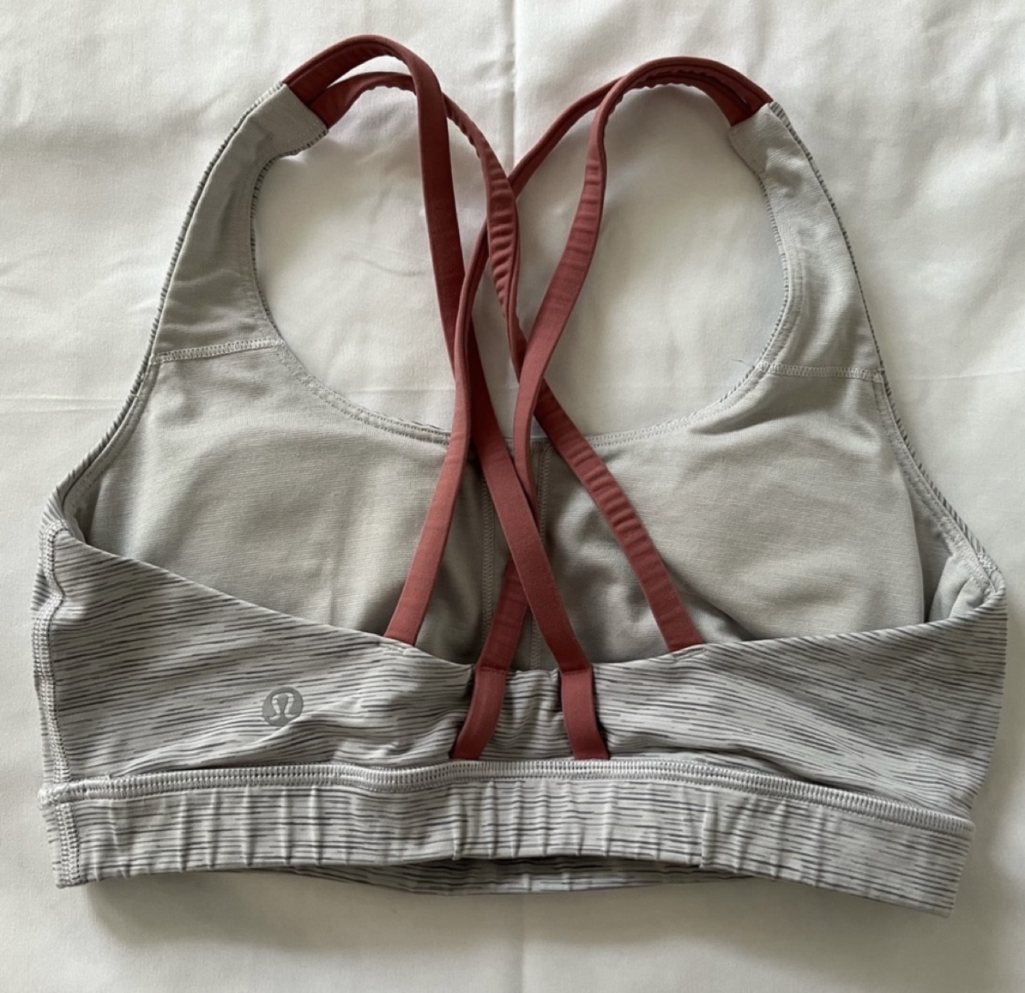 Lululemon Energy Sports Bra Raspberry Cream - 6