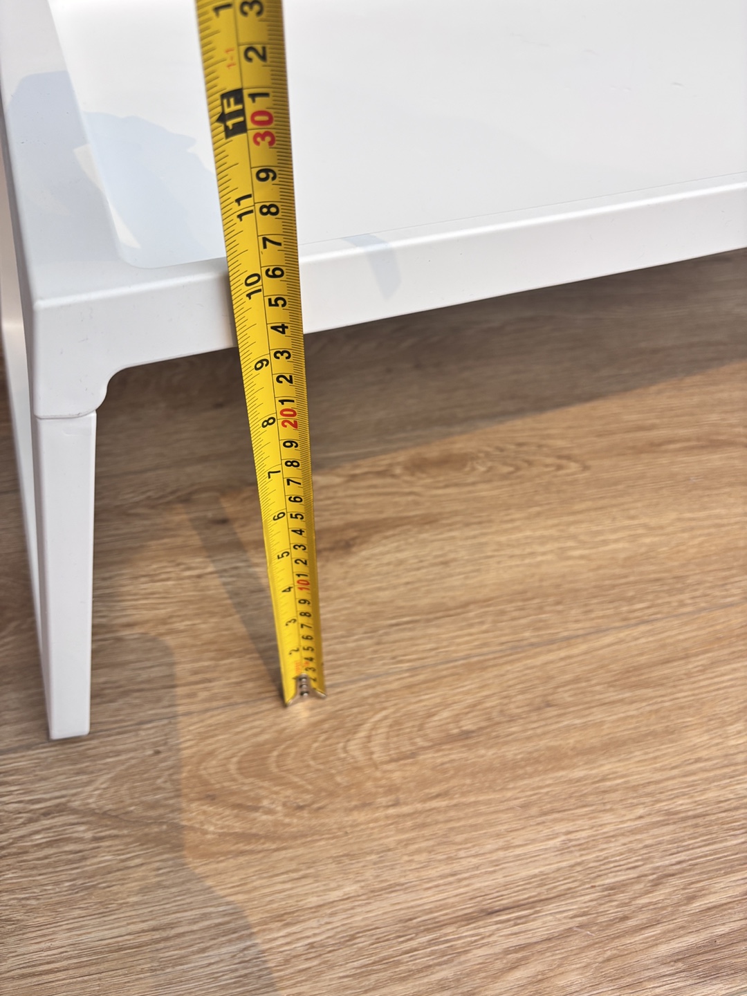 White Foldable Table(on bed ?) - photo 4
