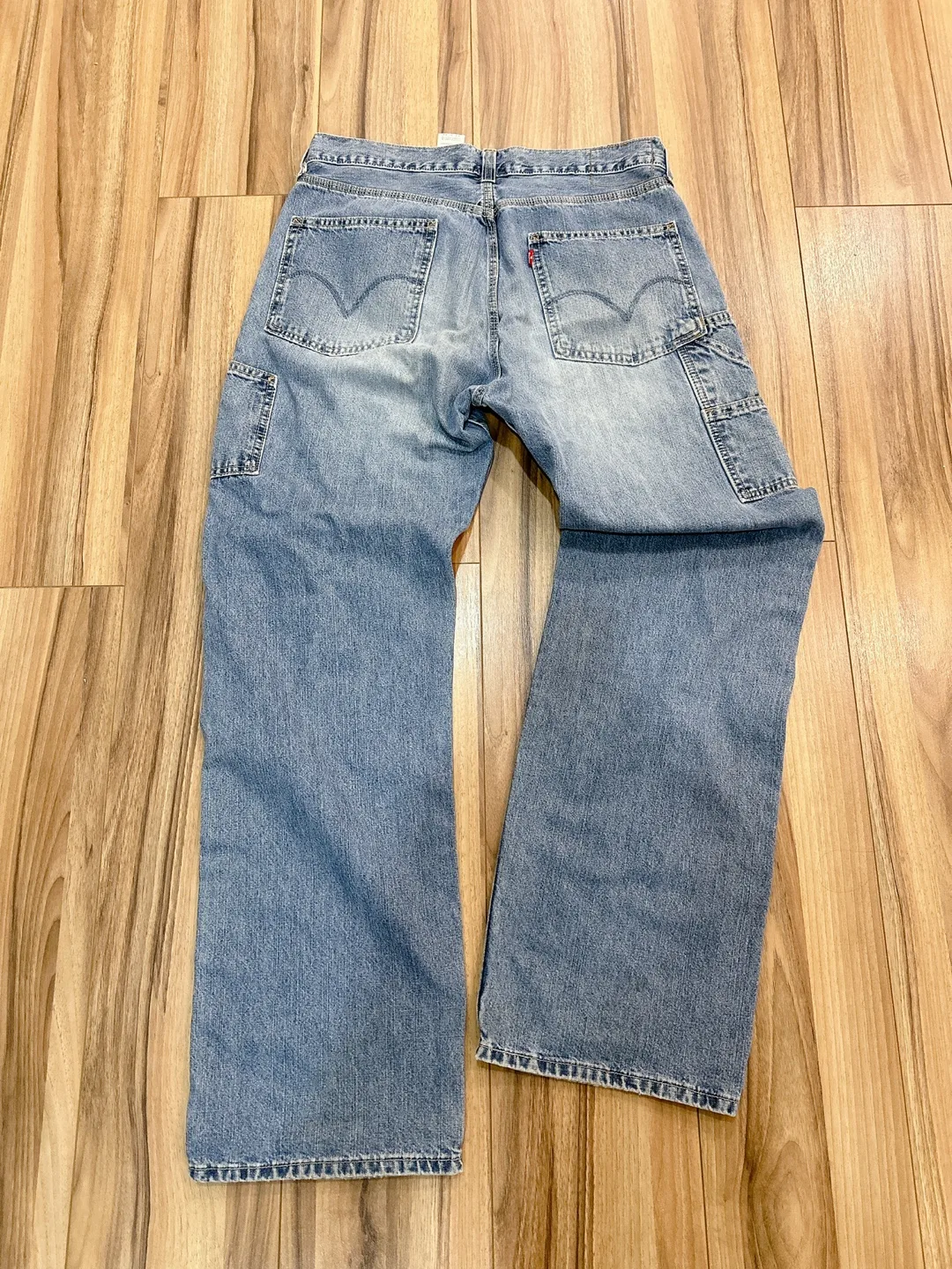 Levi's Carpenter Loose Straight Jeans - Size 33x34 image indicator(3)