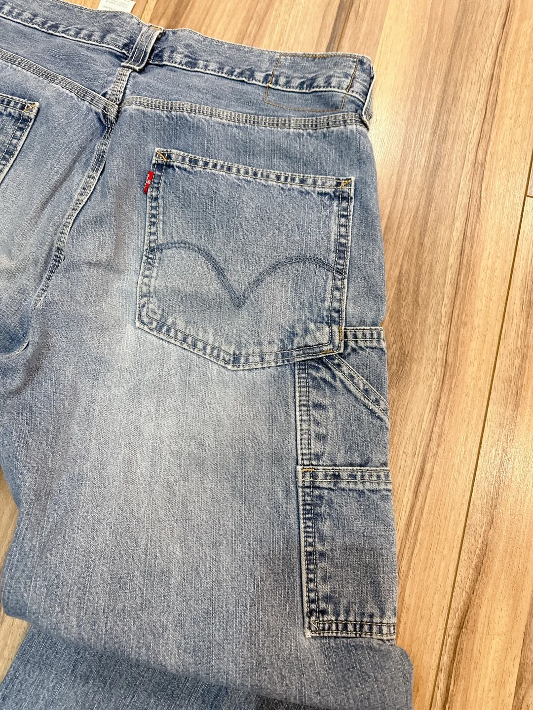 Levi's Carpenter Loose Straight Jeans - Size 33x34 image indicator(4)