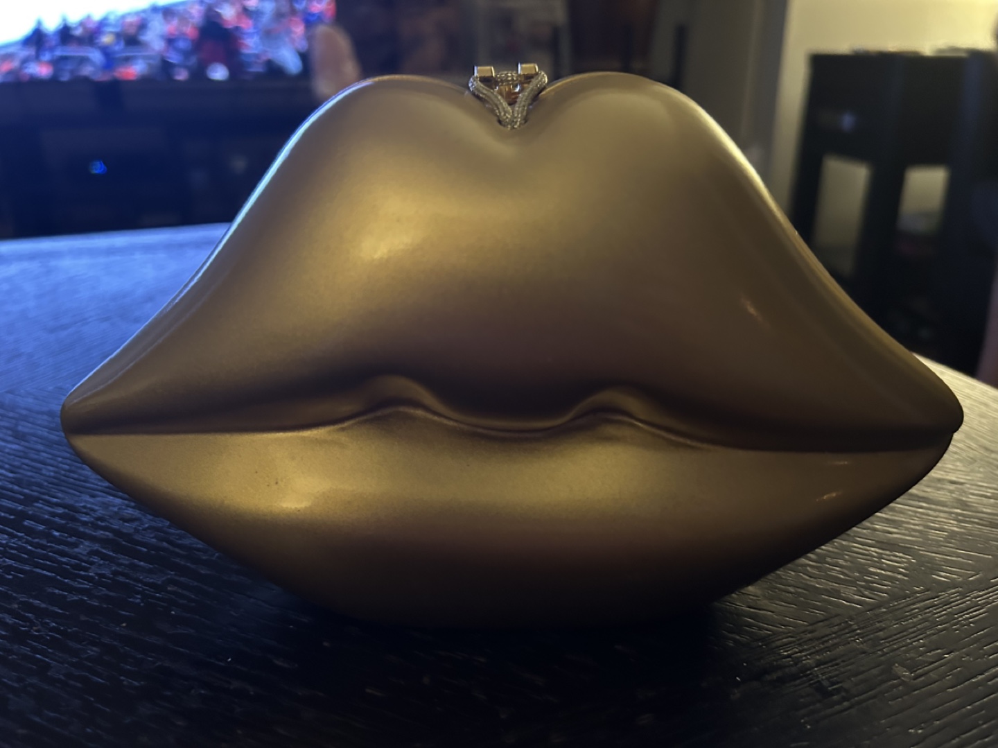 Timmy Woods Lip-Shaped Clutch - photo 2