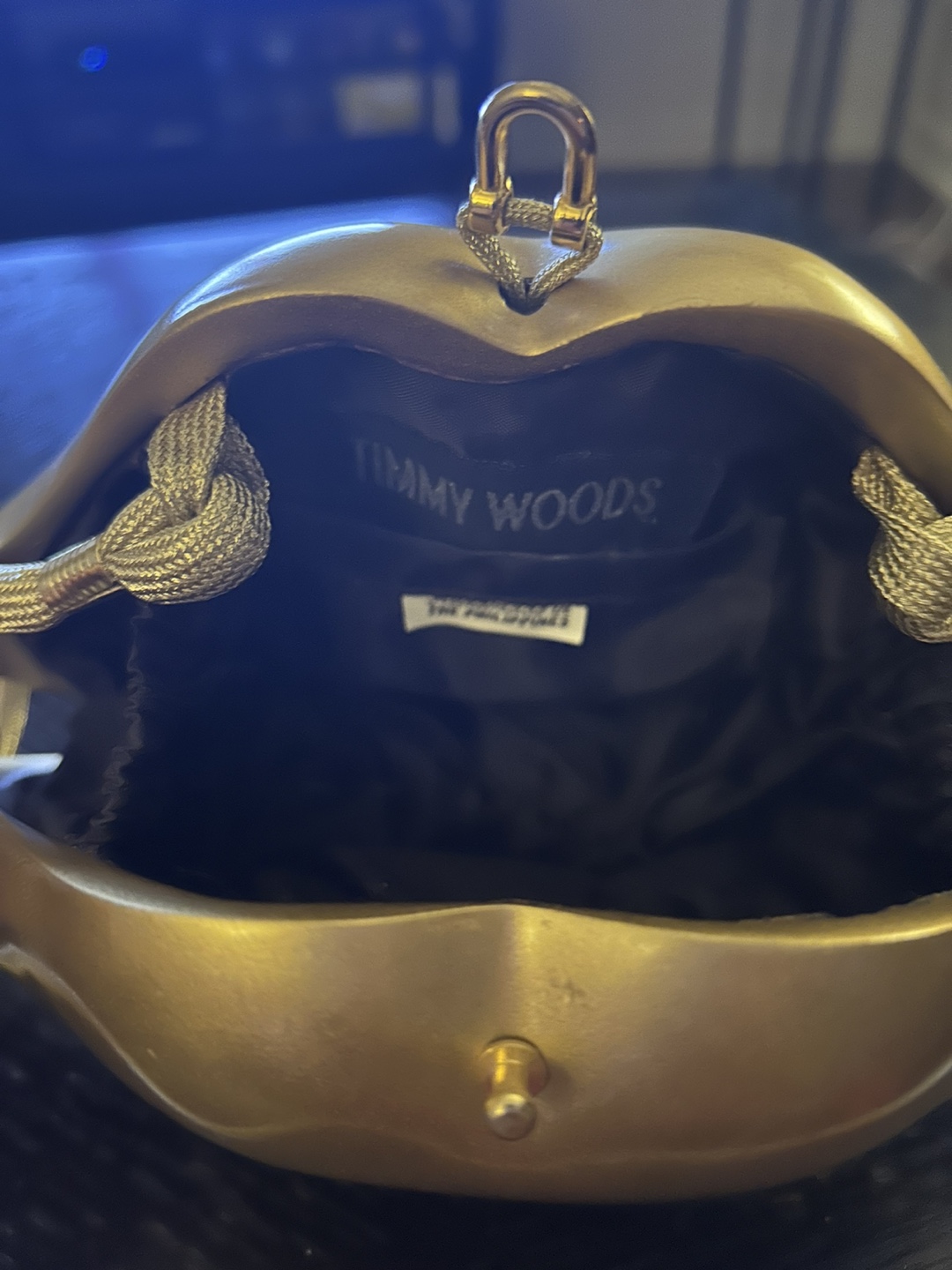 Timmy Woods Lip-Shaped Clutch - photo 4