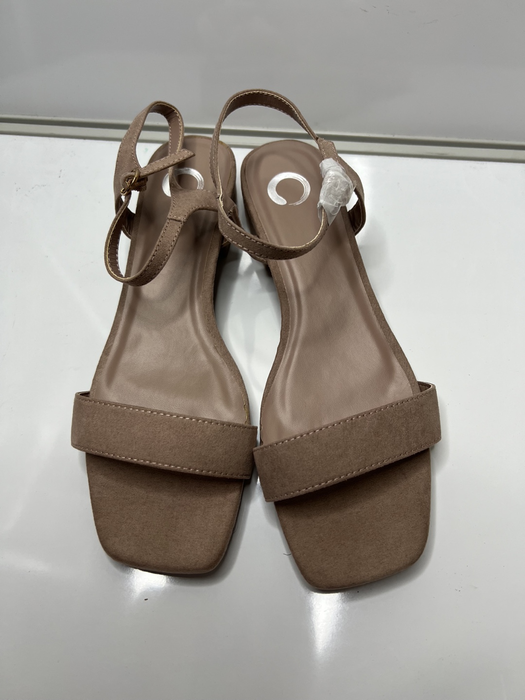 Women's Light Brown Low Block Heel Sandals, Size 8 - photo 3