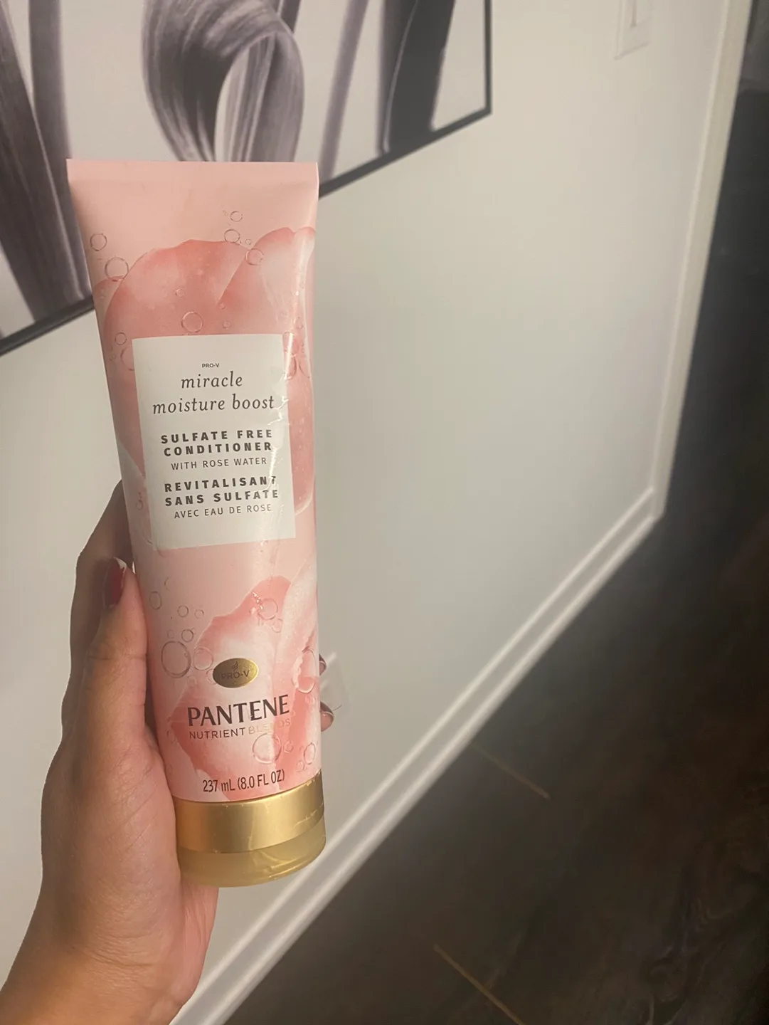 Pantene Miracle Moisture Boost Conditioner image indicator(2)