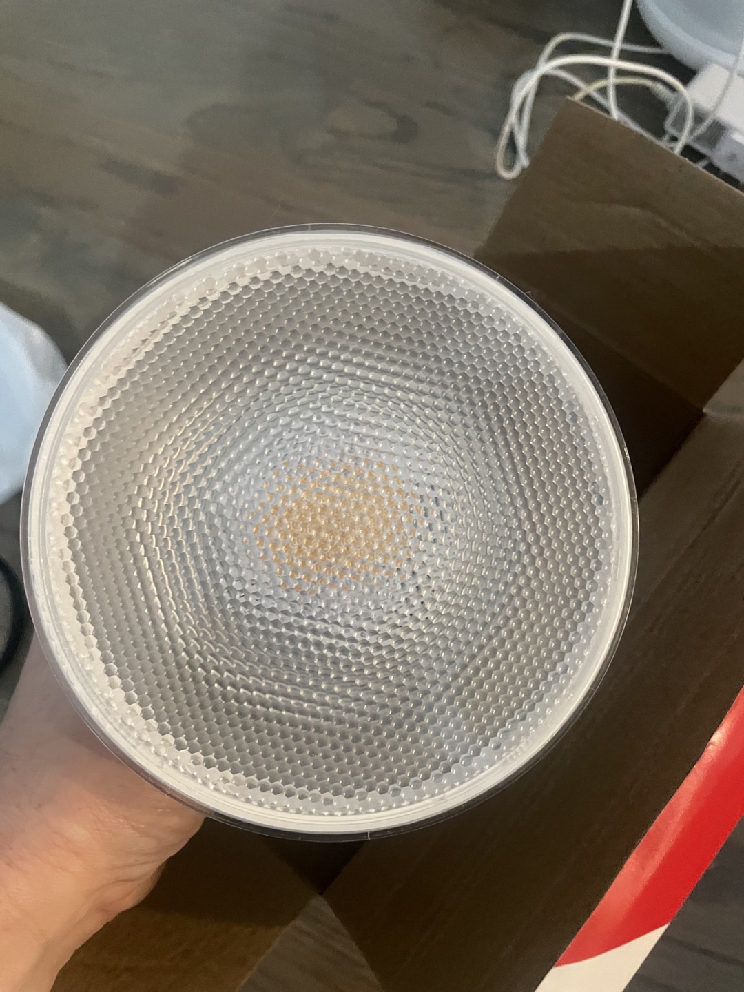 One light bulb - photo 2