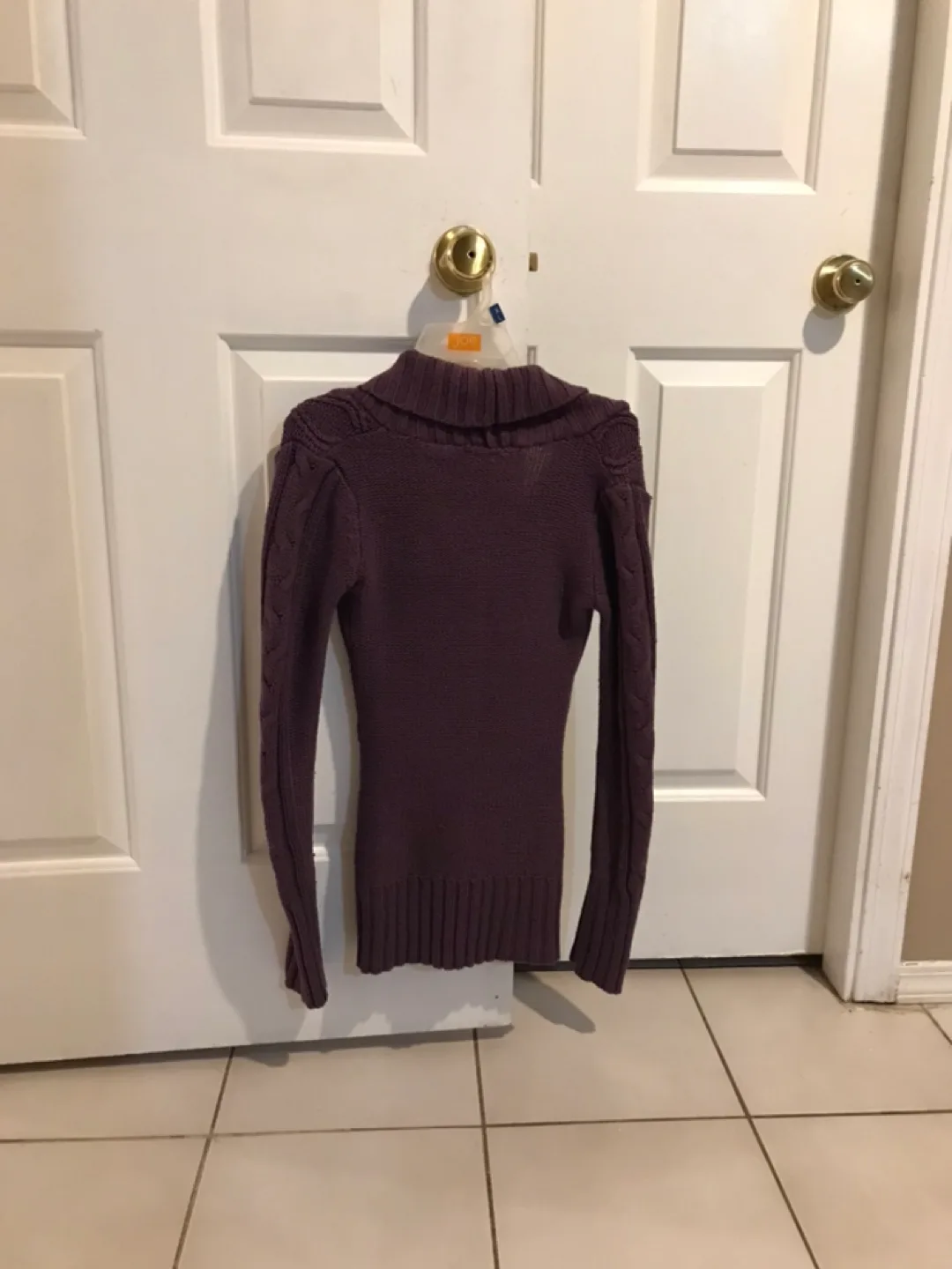 Purple Sweater XS image indicator(2)