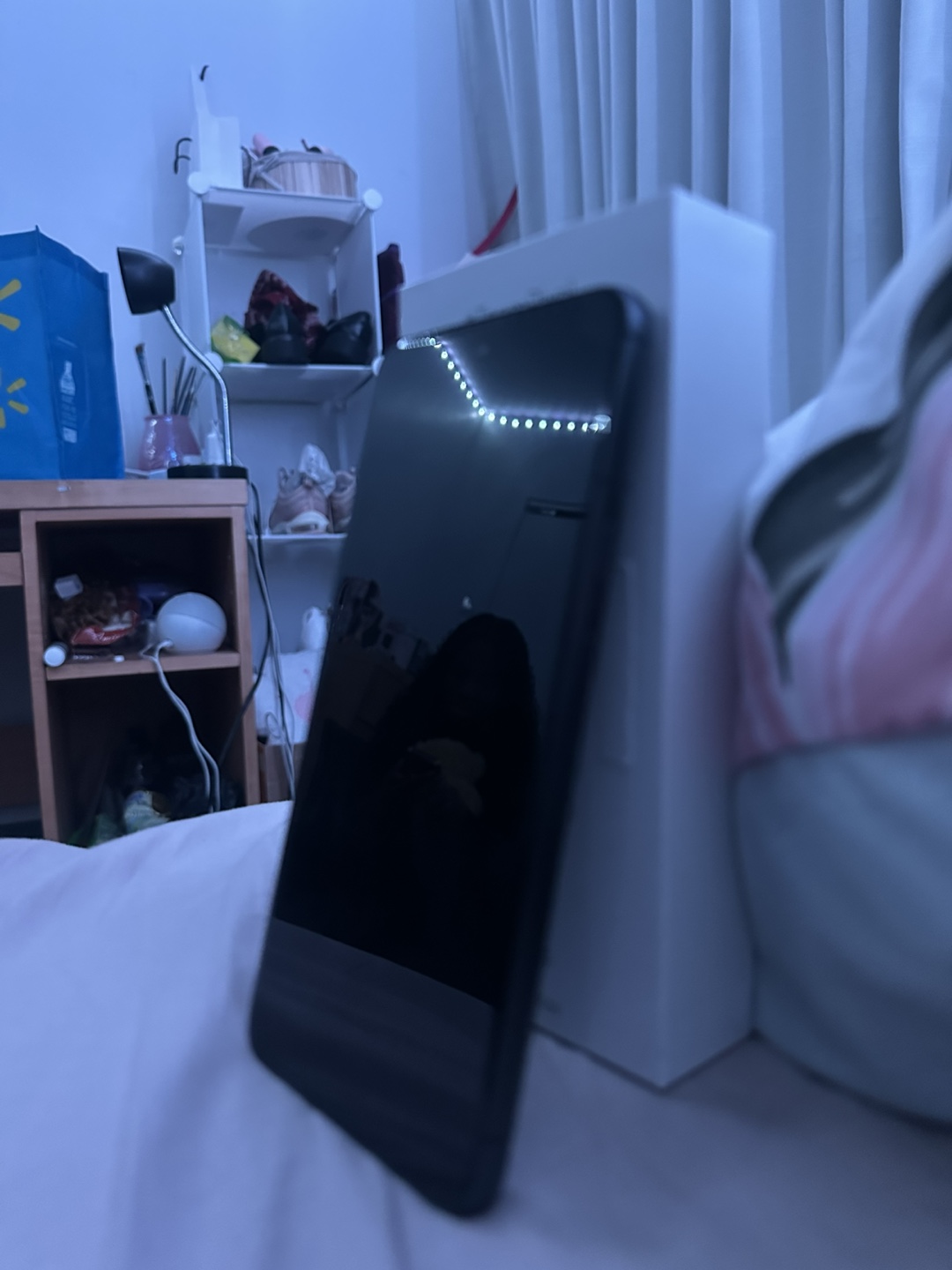 Google Pixel 8 Smartphone - Black - photo 2
