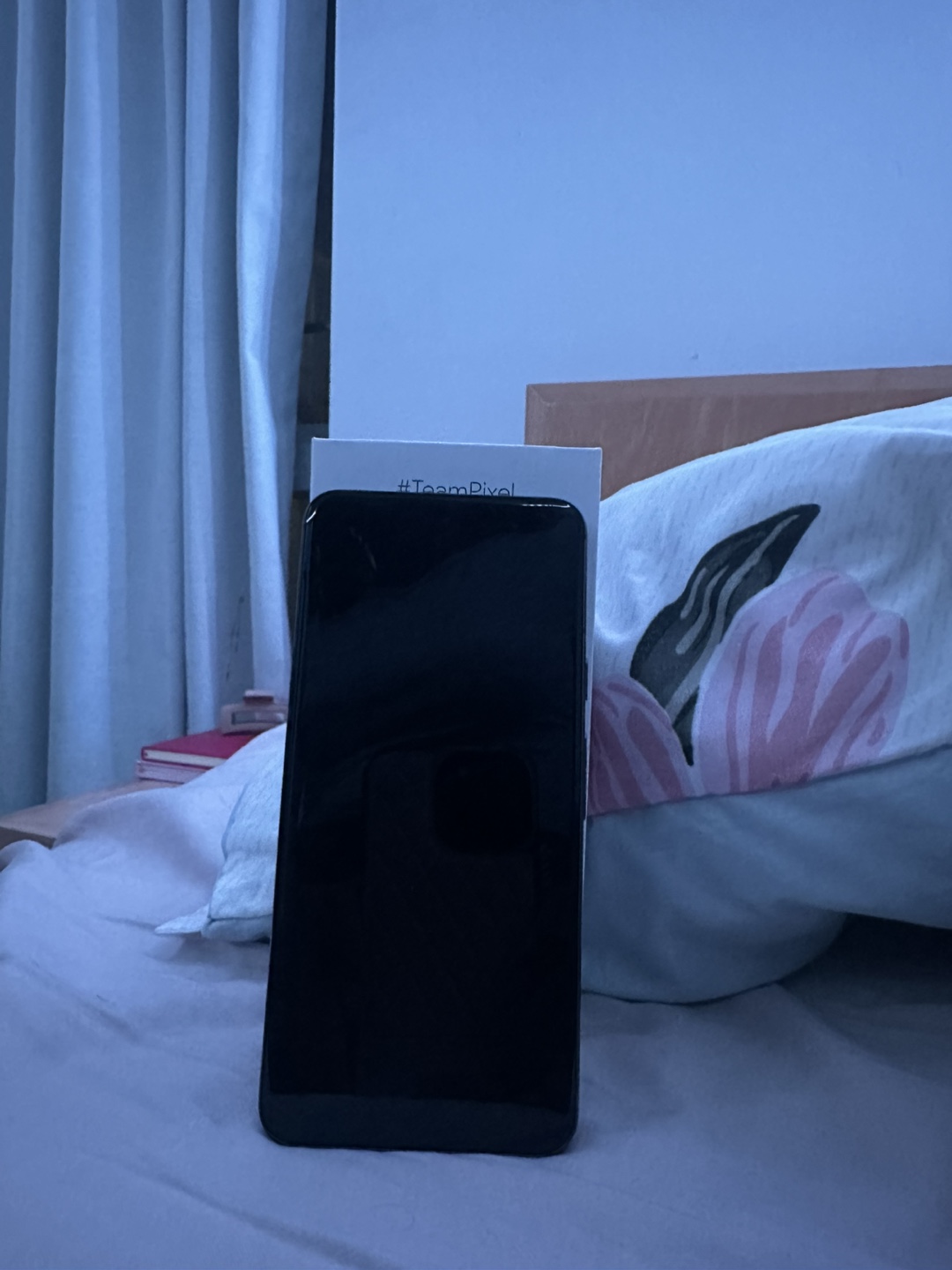 Google Pixel 8 Smartphone - Black - photo 3