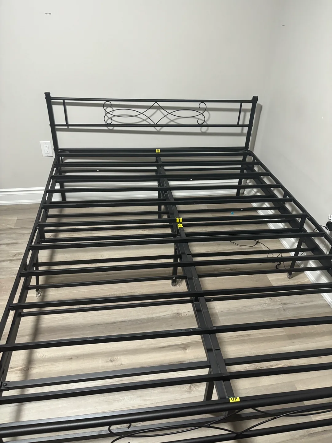 Queen Metal Bed Frame image indicator(2)