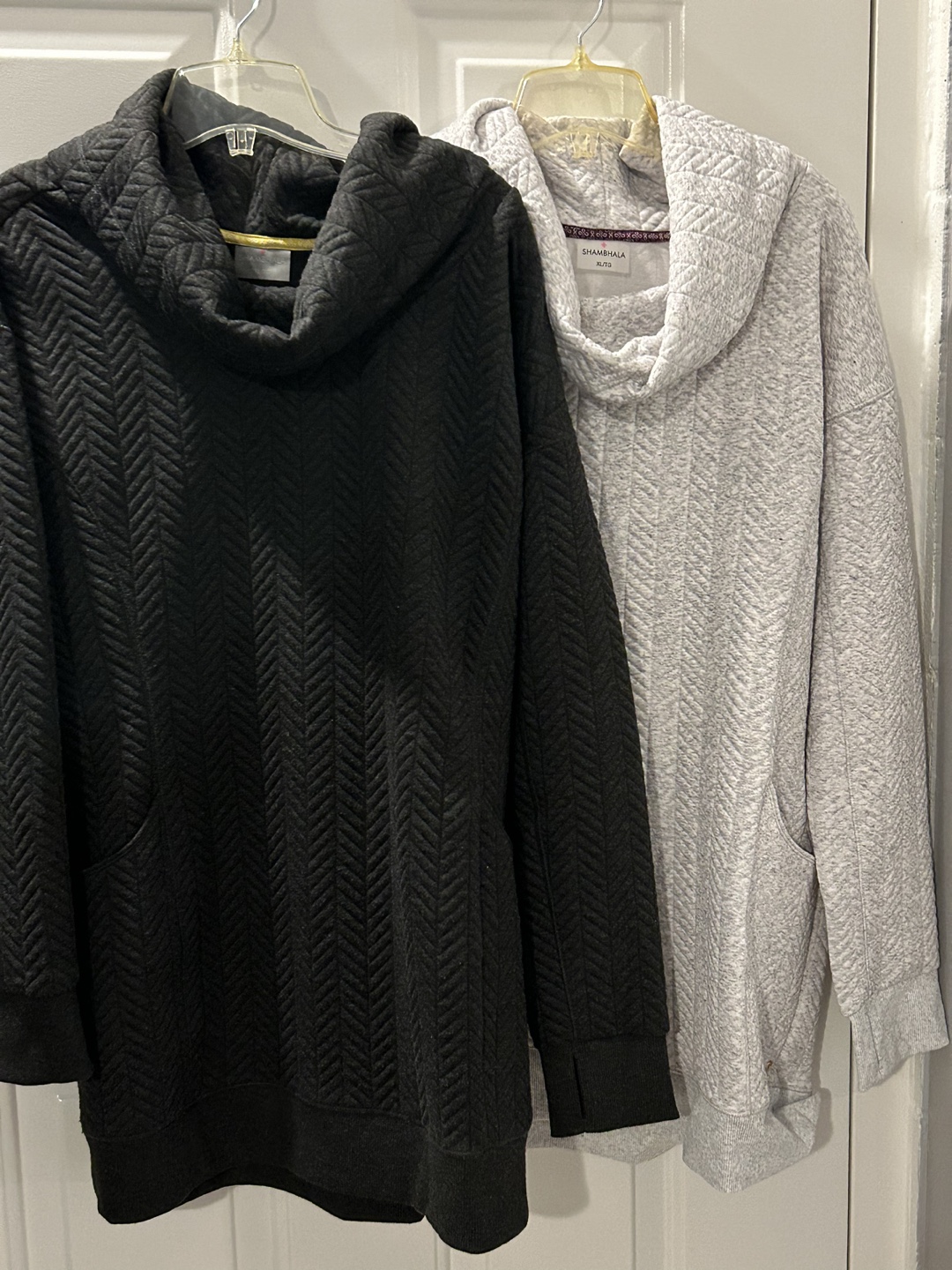 Women’s  bundle clothes - photo 4