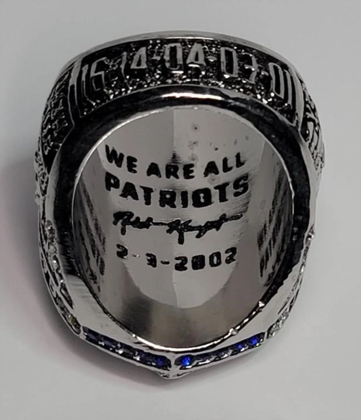 2002 Patriots Super Bowl Replica Championship Ring image indicator(2)