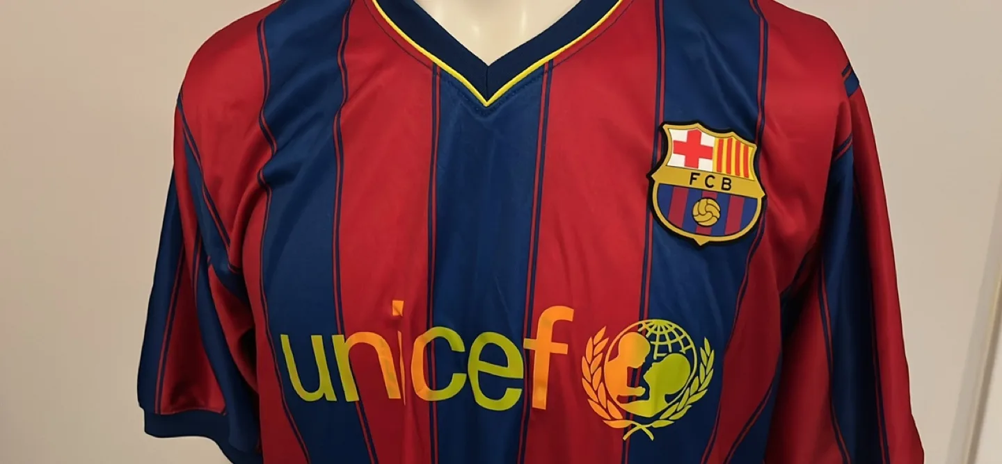 FC Barcelona Ibrahimović #9 Jersey image indicator(4)