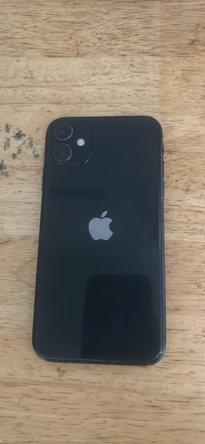 iPhone 11 Black - Used