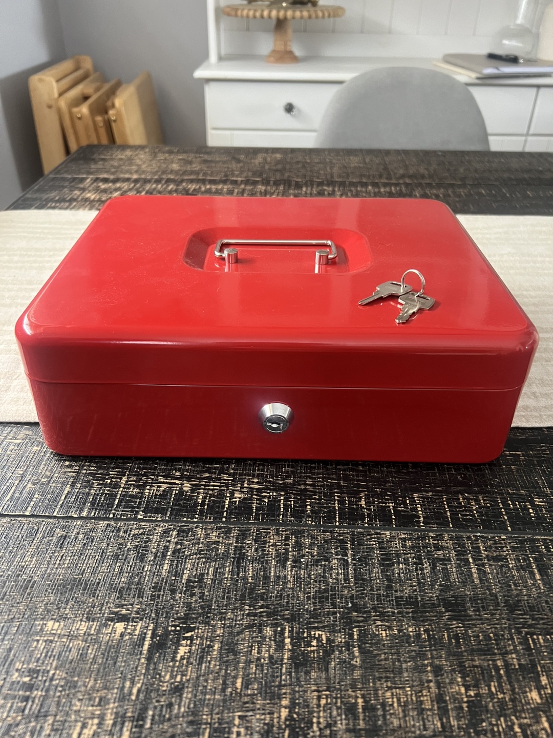 Cash Box with Key - photo 2